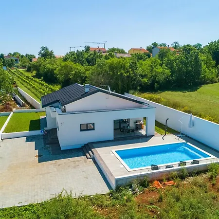 Villa Mizar