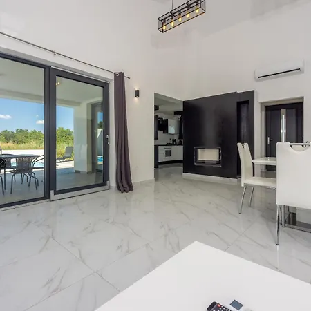Villa Mizar